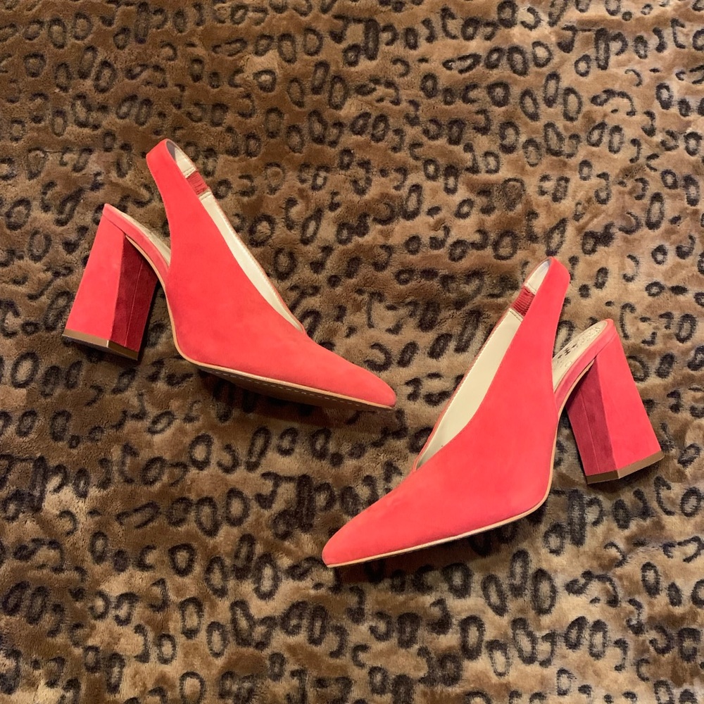 Vince Camuto orange/reddish suede chunky heel